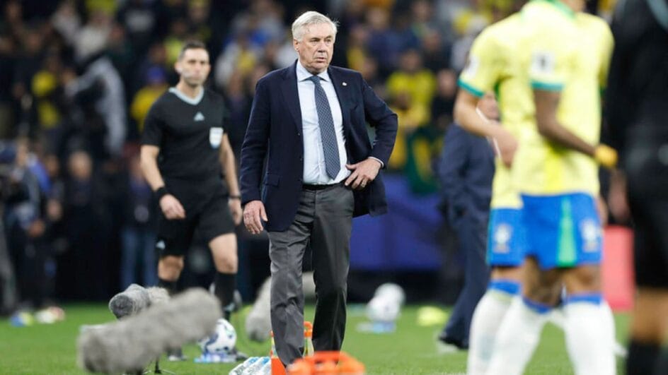 Carlo Ancelotti deve deixar atacante titular de fora da lista de convocados