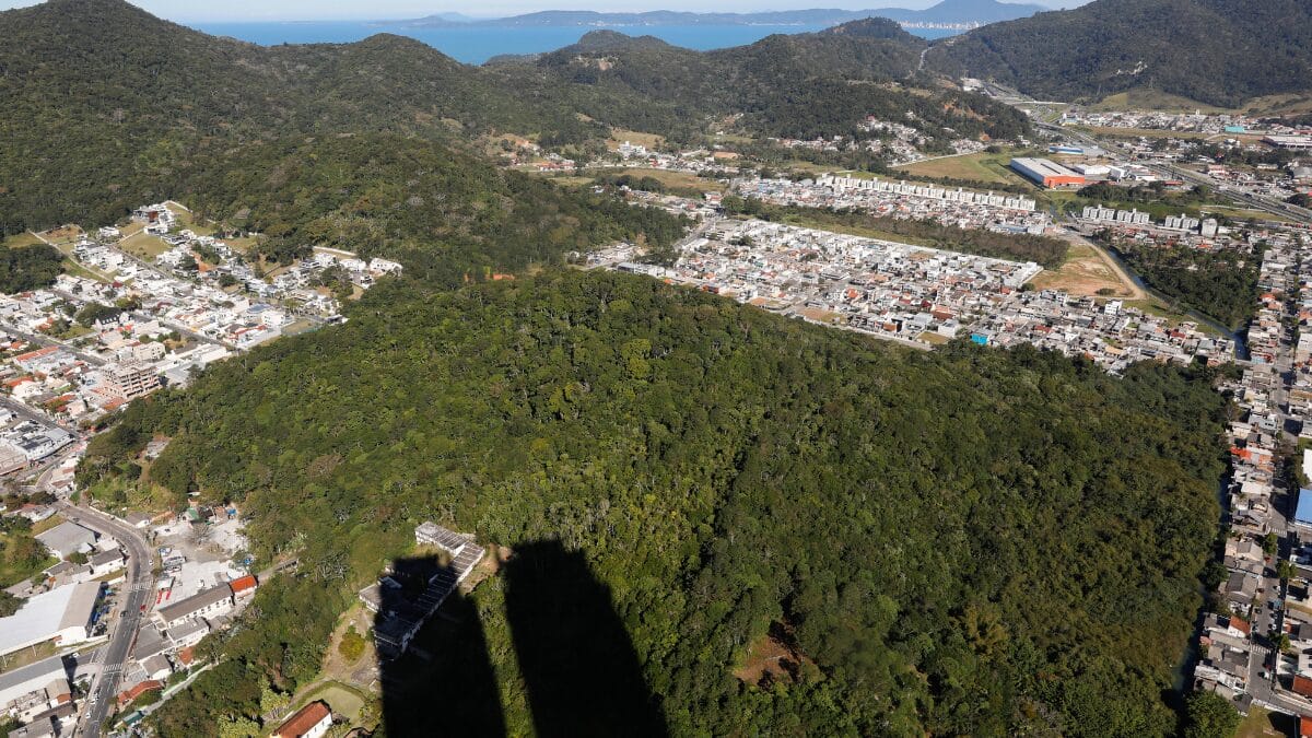 Cobertura vizinha do Neymar Yachthouse