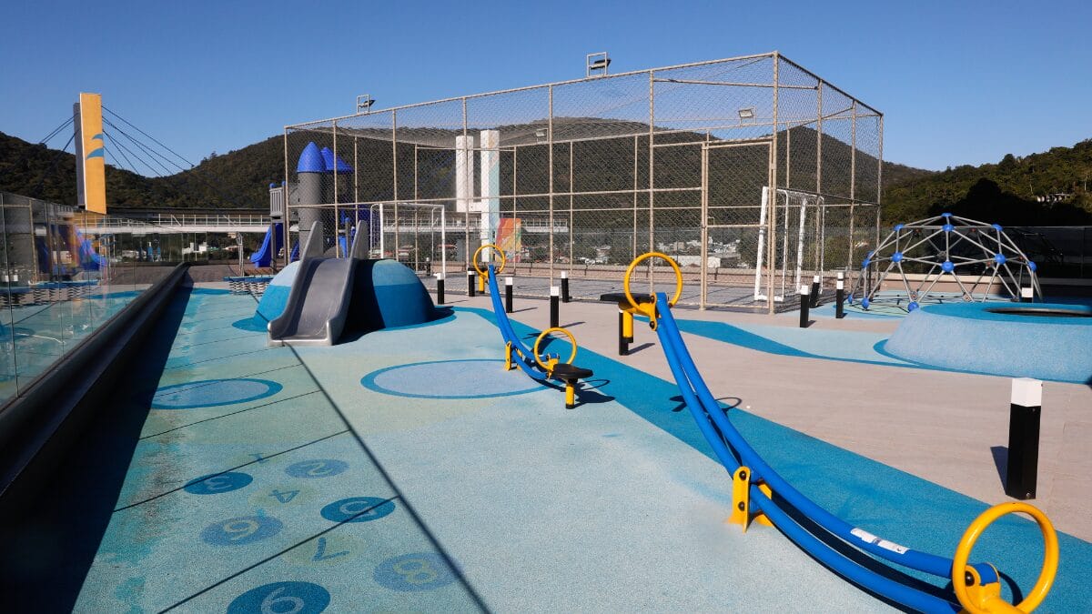 Cobertura vizinha do Neymar Yachthouse 