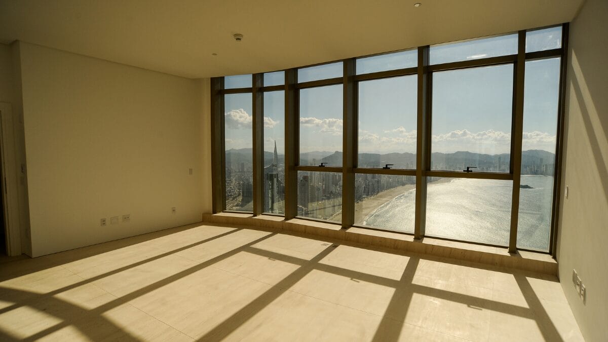 Cobertura vizinha do Neymar Yachthouse