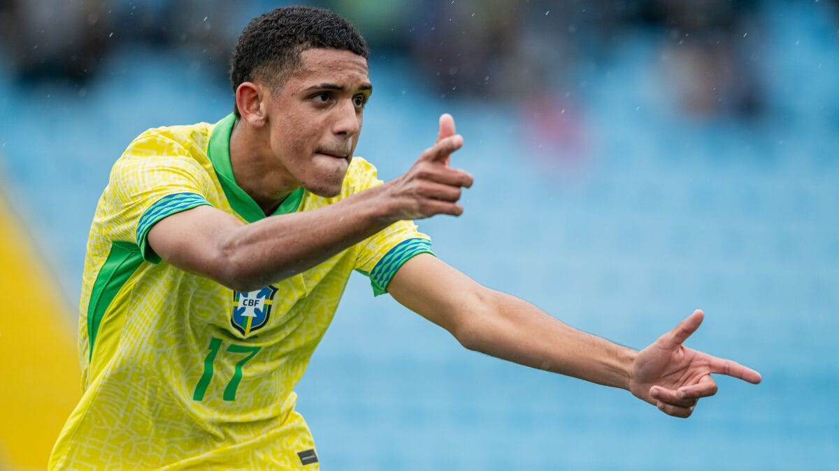 Comemoração de jogador da Selção Brasileira (Foto: Leo Piva, CBF)