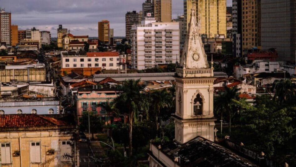 Entenda a polêmica envolvendo COP30 e preços “extorsivos” cobrados por hotéis de Belém