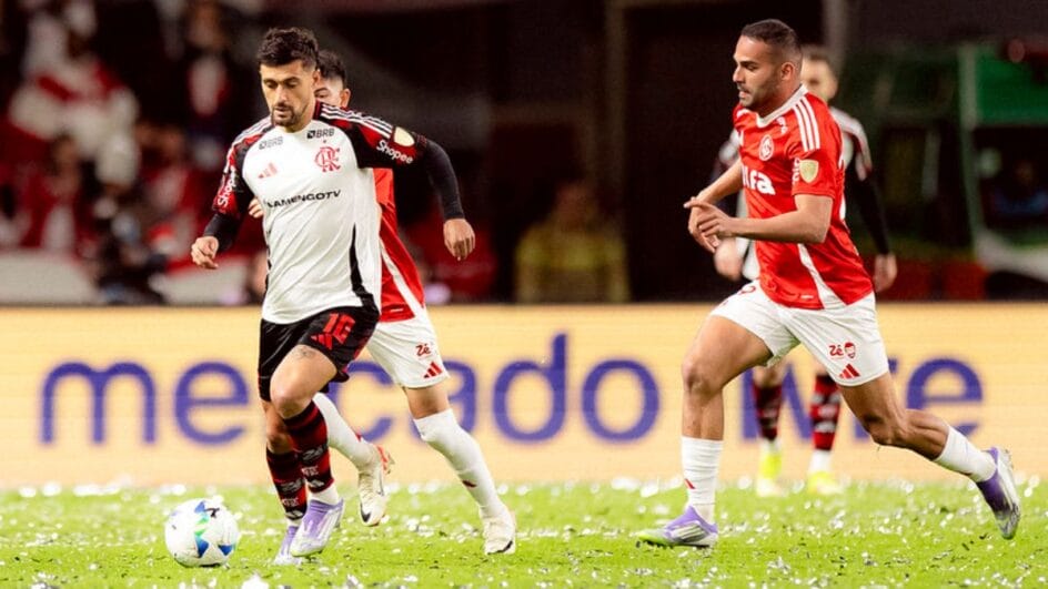 Flamengo vence o Internacional pela Libertadores