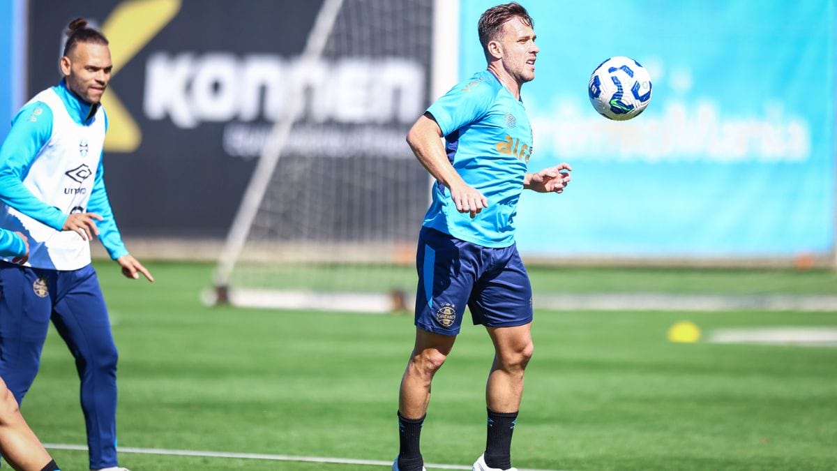 Arthur de Volta? Grêmio Define Data da Estreia do Meia em 2024
