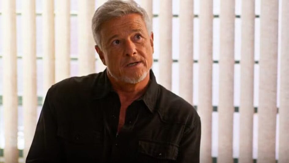 Jaques assume a presidência da Boaz e ocupa a mansão em Dona de Mim