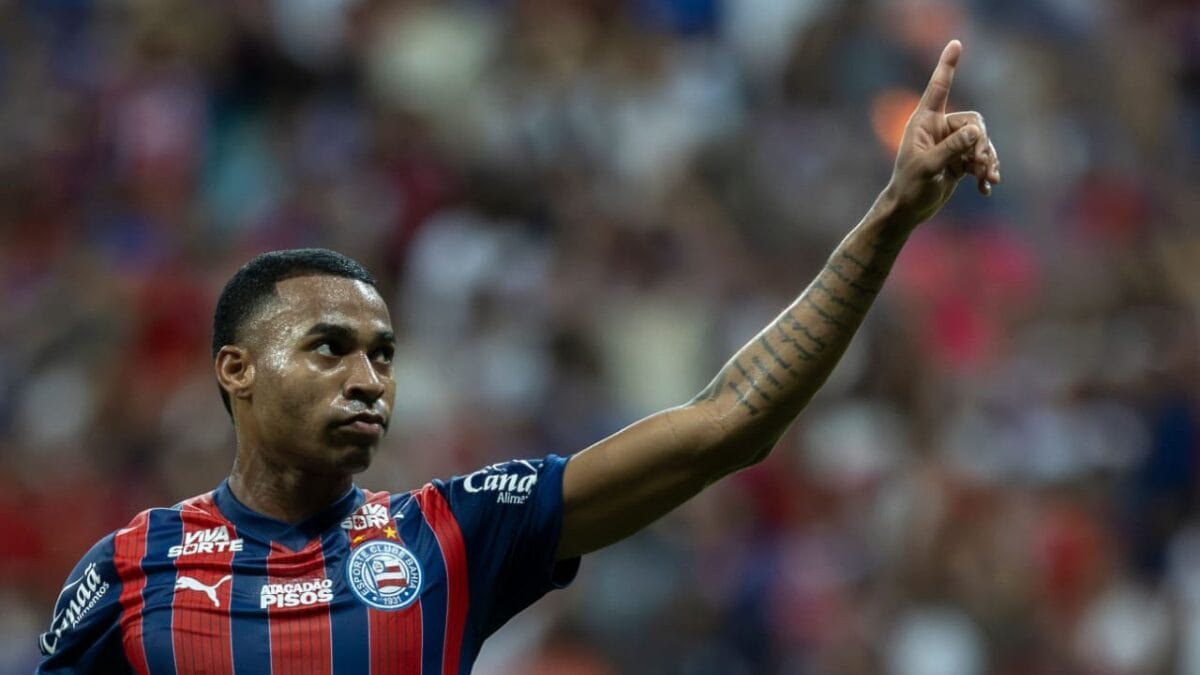 Jean Lucas foi convocado no lugar de Joelinton para atuar na Seleção Brasileira