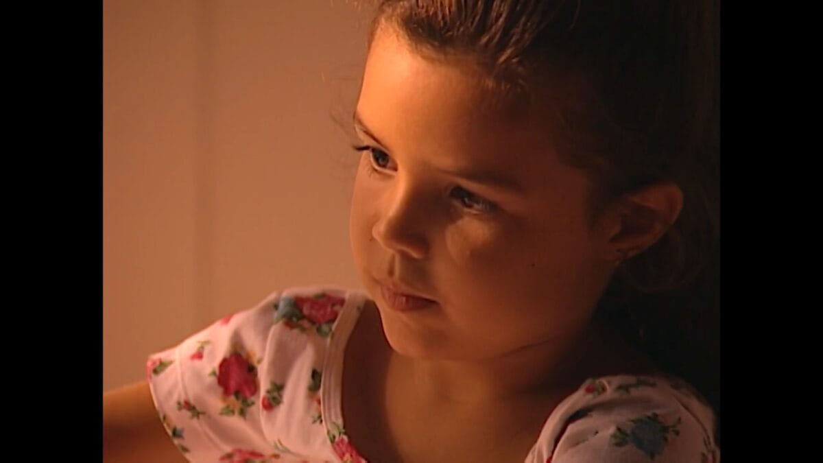 Marta lembra do passado de Joyce em História de Amor