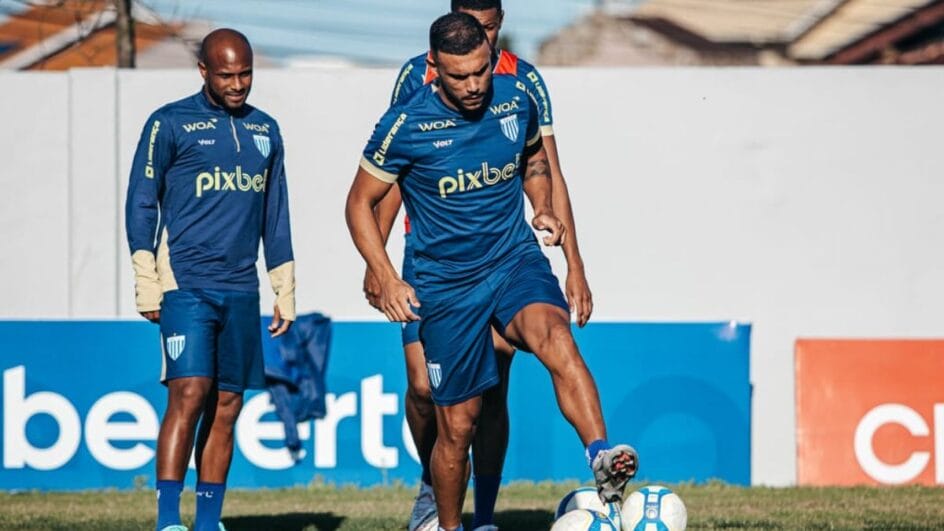Atacante William Pottker, atualmente no CRB, cobra valores do Avaí em ação trabalhista (Foto: divulgação, Avaí FC)