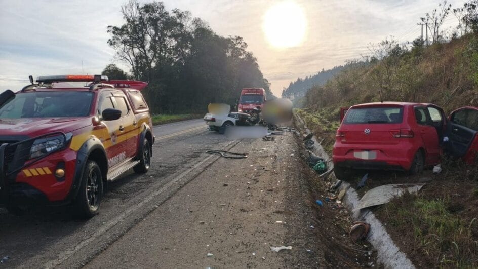 Trecho-da-BR-470-tem-dois-acidentes-com-mortes-no-mesmo-dia-em-SC-4