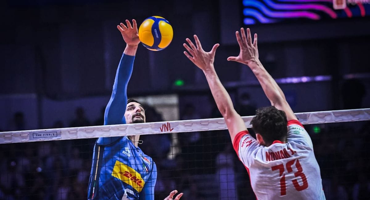 Polônia venceu a Itália na decisão (Foto: divulgação FIVB)