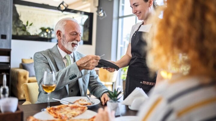 Veja quatro opções de restaurantes para aproveitar o Dia dos Pais em Florianópolis
