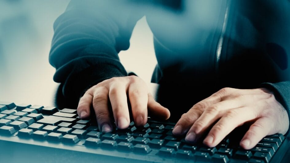 Supervisão dos pais e responsáveis é essencial para evitar casos, segundo especialistas (Foto: Banco de Imagens)