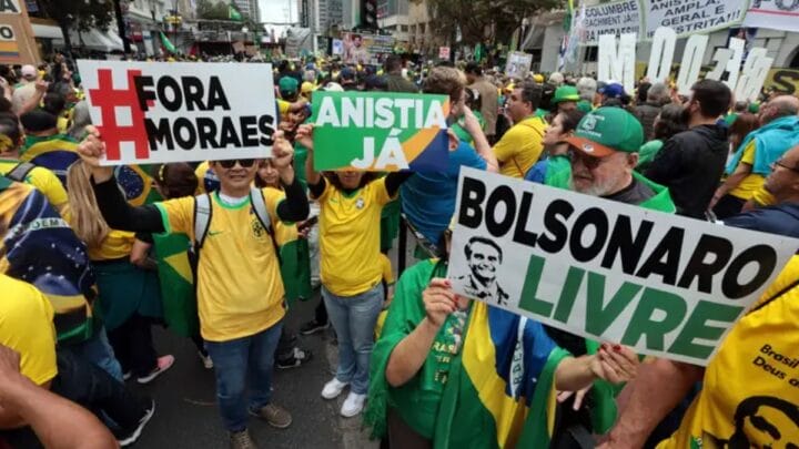 Manifestações em 7 de Setembro defenderam anistia a Bolsonaro e aliados (Foto: Paulo Pinto, Agência Brasil)