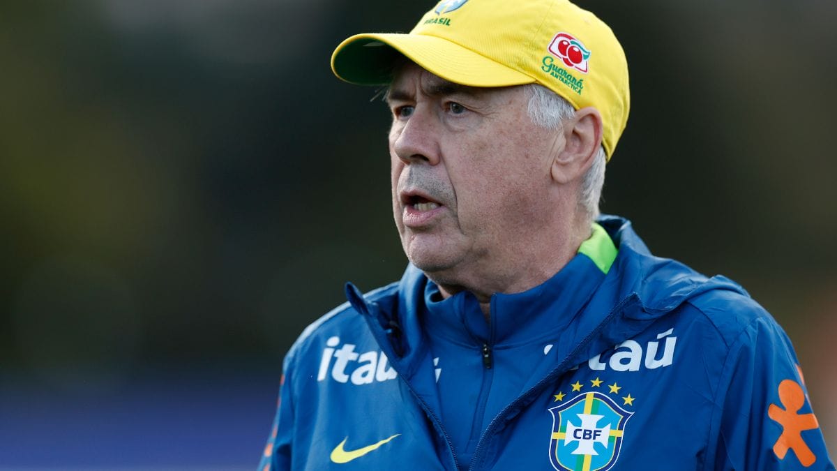 Ancelotti definiu os titulares para encarar o Chile (Foto: Rafael Ribeiro, CBF)