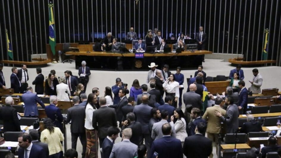 PEC da Blindagem deve ir à votação nesta terça (Foto: Kayo Magalhães, Agência Câmara)