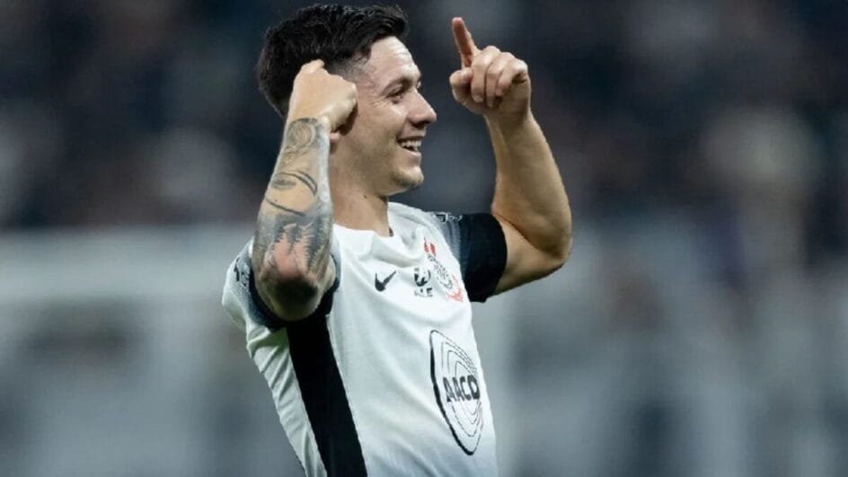 Garro fez o primeiro gol do jogo (Foto: Rodrigo Coca, Agência Corinthians)