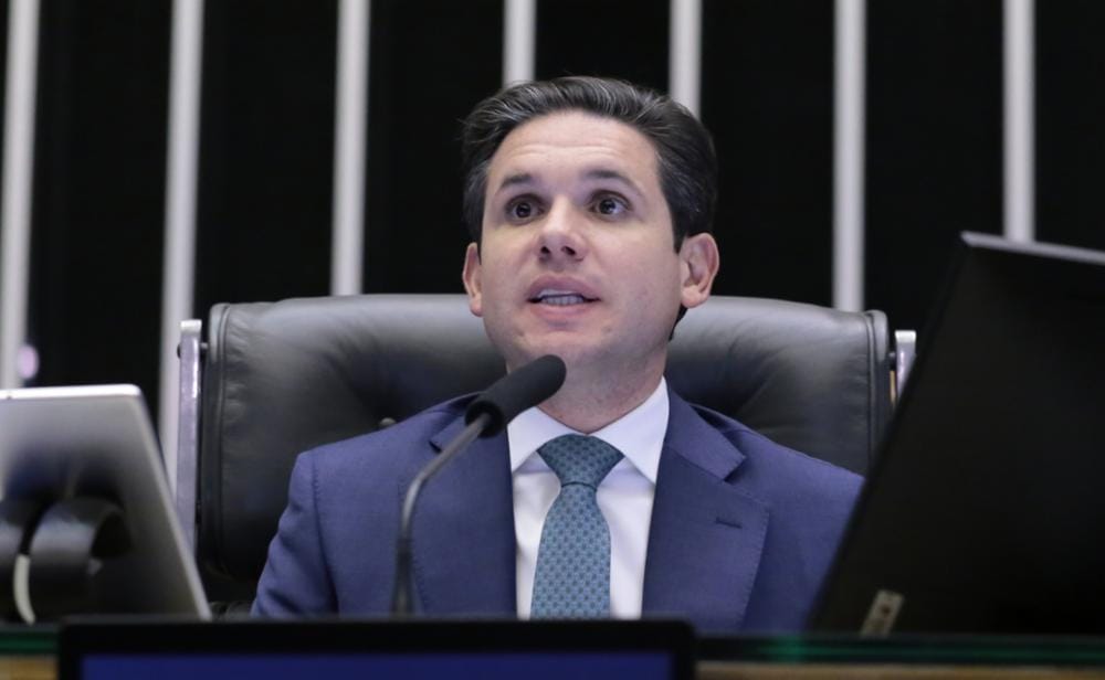 Hugo Motta (imagem) ironizou contesta&ccedil;&atilde;o de Lindbergh Farias, do PT (Foto: Kayo Magalh&atilde;es, C&acirc;mara dos Deputados)