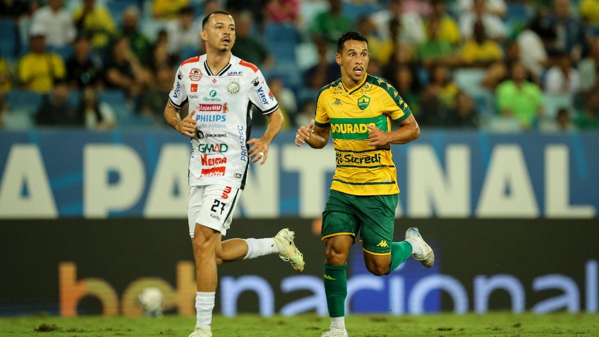 Operário é o mandante da partida (Foto: AssCom Dourado, Divulgação)