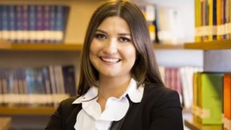 Quem é filha do ministro do STF alvo de cuspe e xingamentos em universidade Lixo comunista