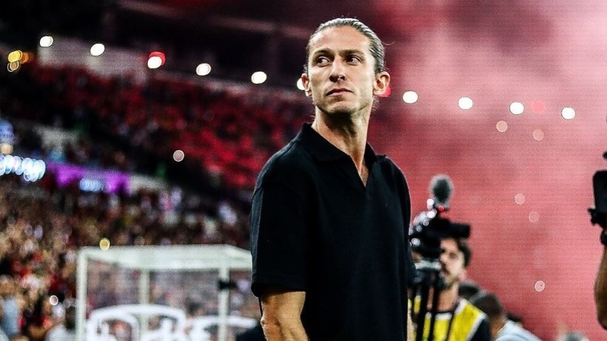 Técnico europeu exalta Filipe Luís e se rende ao poder do Flamengo