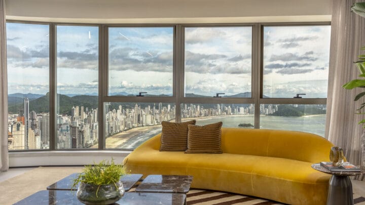 Imóvel no Yachthouse by Pininfarina, em Balneário Camboriú, se destaca pela decoração italiana de luxo (Foto: Divulgação)