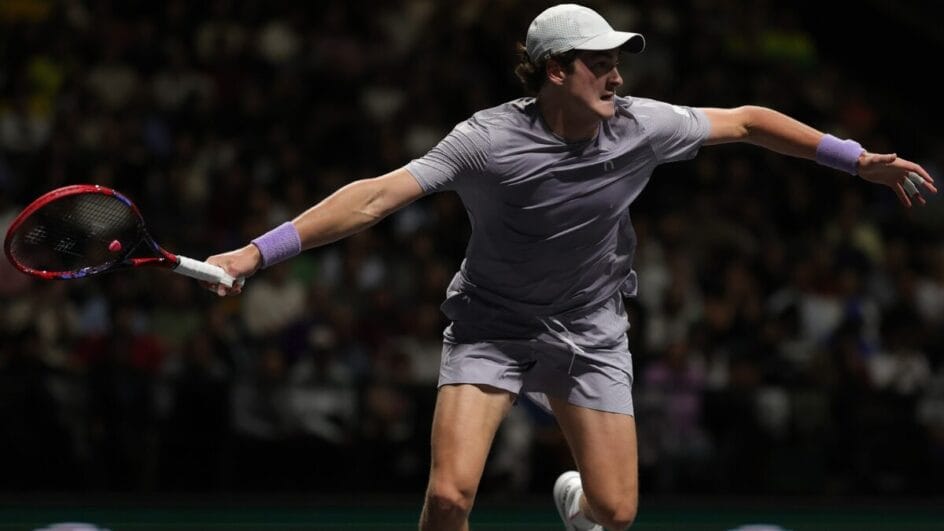 Brasileiro João Fonseca compete no Masters 1000 de Paris