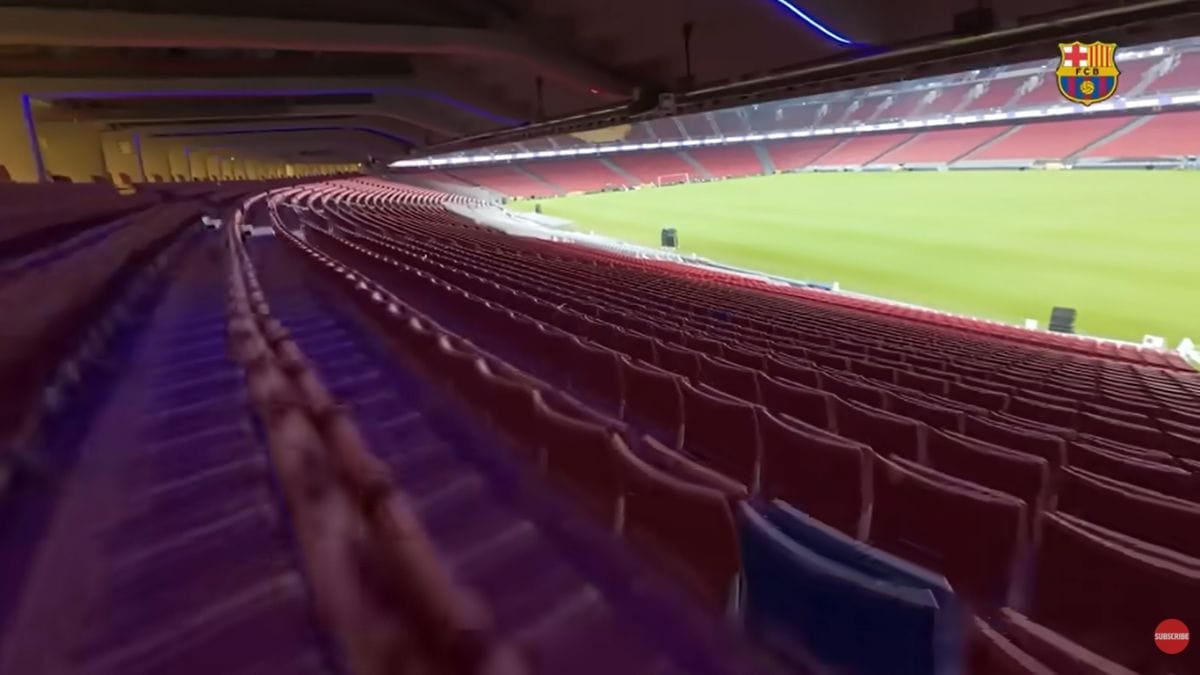 Arquibancada lateral (Foto: reprodução YouTube Barcelona)