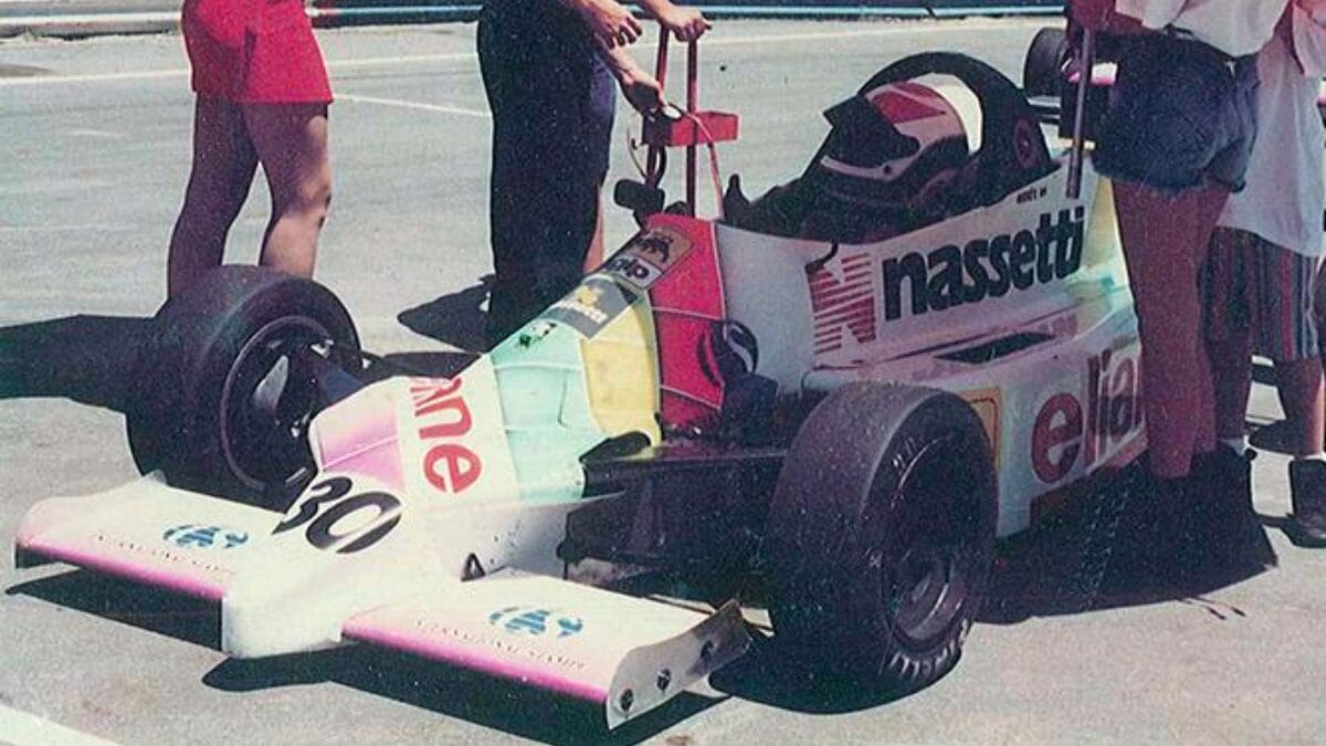 Carro de corrida do piloto