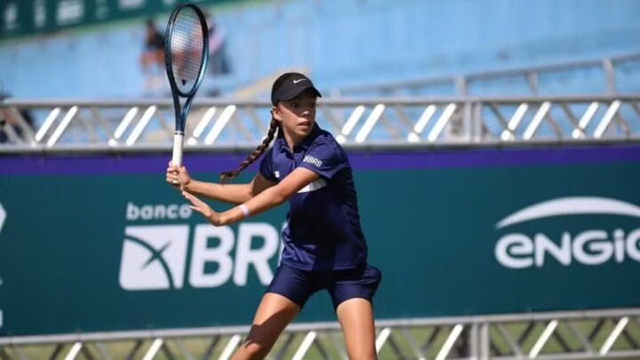 Clara Coura tenista de Florianópolis