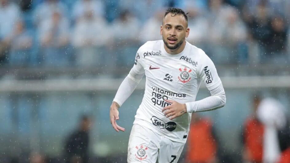 Maycon será titular no Corinthians contra o Ceará (Foto: Rodrigo Coca, Corinthians)