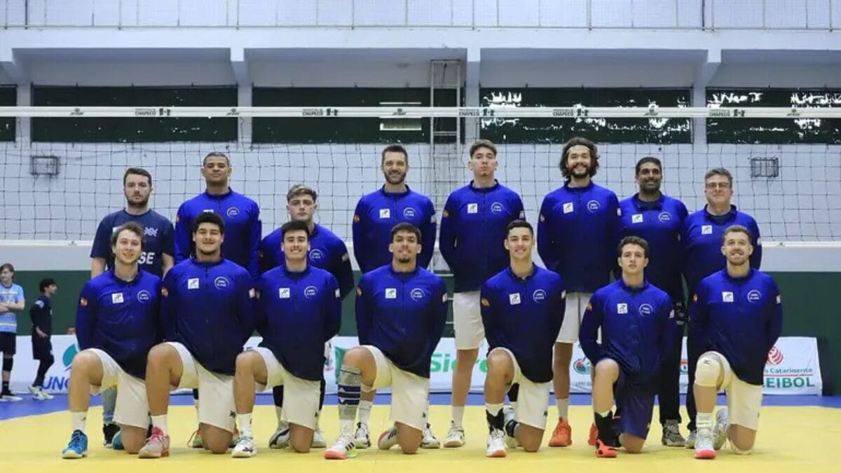 Equipe masculina do ELASE, de Florianópolis