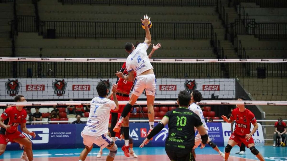 Joinville perdeu na estreia da Superliga Masculina 202526