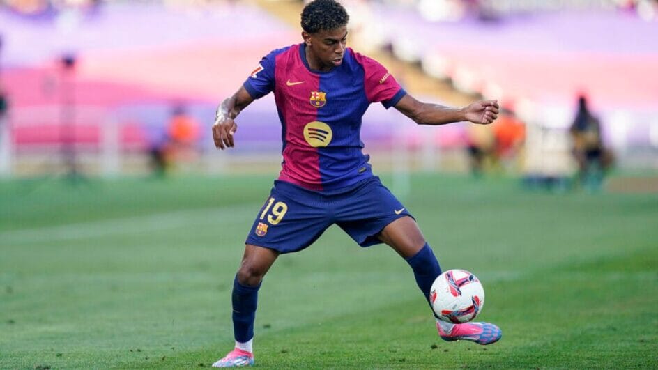 Lamine Yamal defende o Barcelona (Sergio Ruiz, pressinphoto, Sipa USA via Reuters Connect)