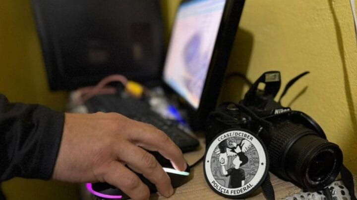 Em SC, foram cumpridos mandados de busca em Palhoça, Santo Amaro da Imperatriz, Joinville, Chapecó e Balneário Gaivota (Foto: Polícia Federal, Divulgação)