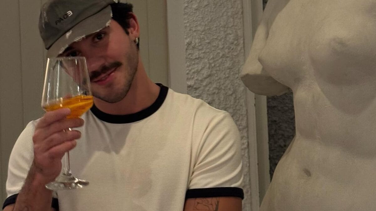 Quem é Vittor Fernando, influenciador que sofreu assalto ao lado do namorado