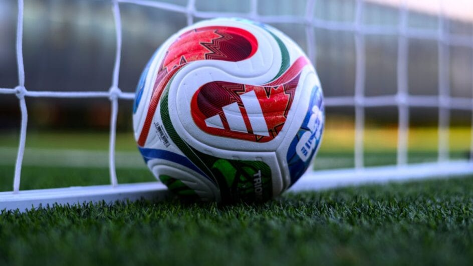 Bola da Copa do Mundo de 2026 (Foto: Marcio Machado, FIFA)