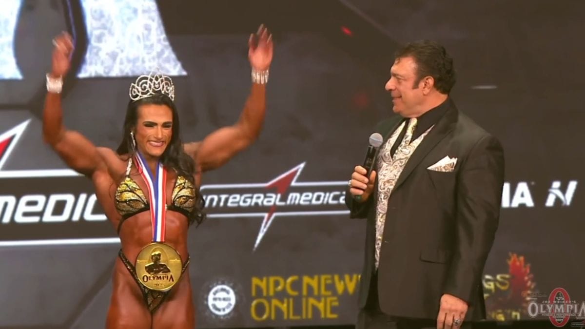 Natalia Coelho faturou título e levou bolada para casa (Foto: Mr. Olympia TV, Reprodução)