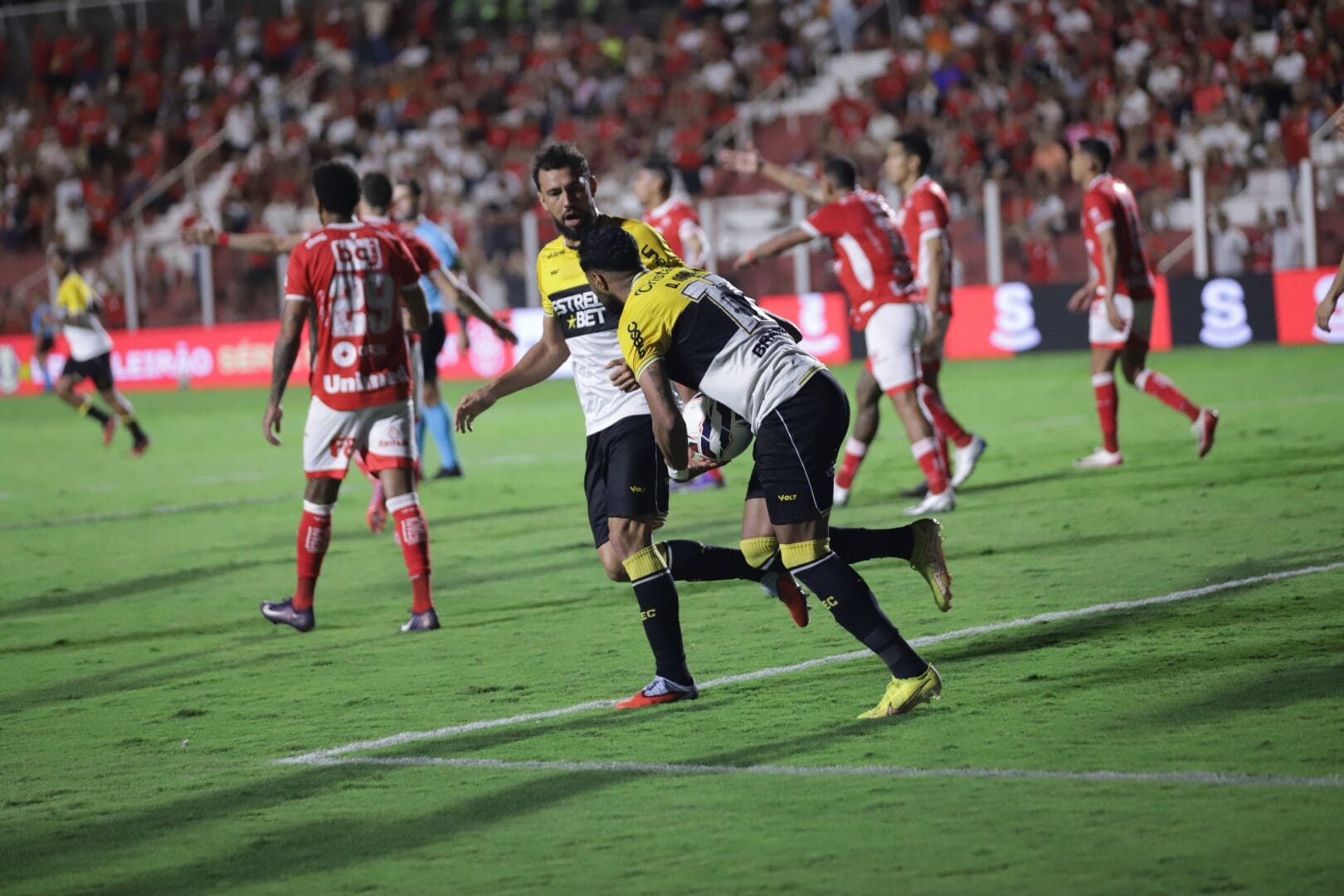 Criciúma arranca empate contra o Vila Nova pela Série B - NSC Total