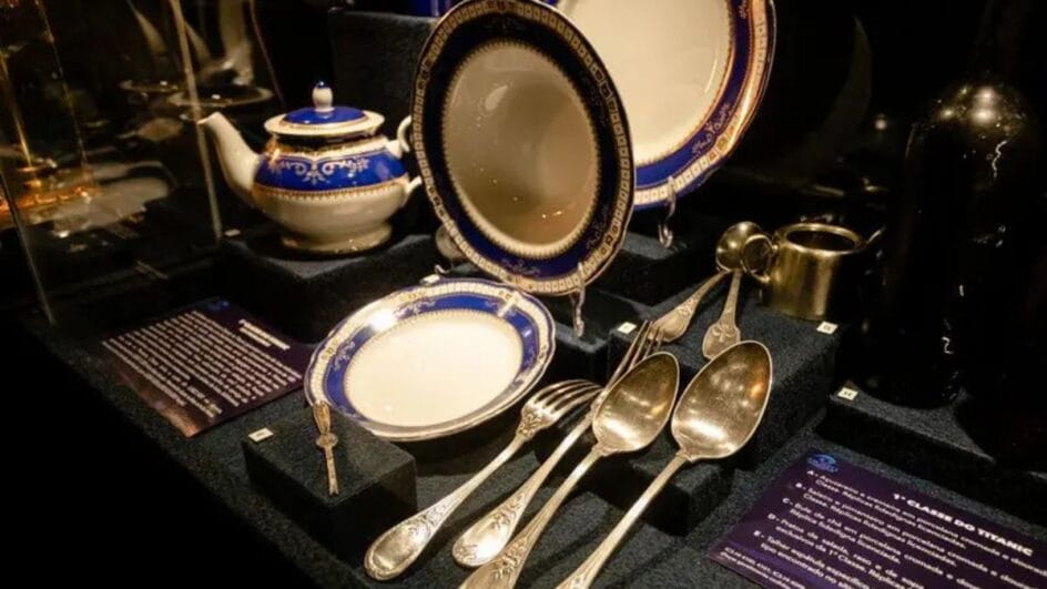 louças do Titanic que ficam em exposição