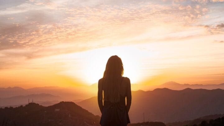 Netuno volta a Peixes: siga sua intuição e confie nos sinais do universo