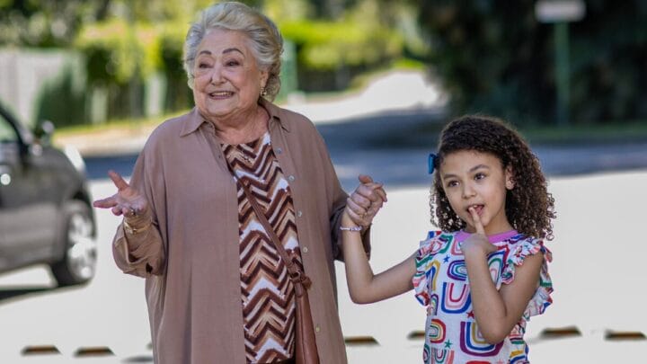 o que acontece com rosa e sofia em dona de mim