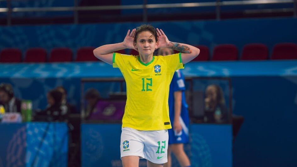 Brasil goleou a Itália no jogo da classificação (Foto: Fabio Souza, CBF).