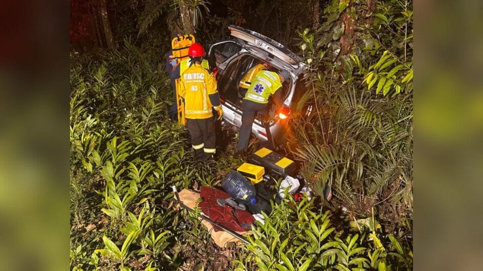 Acidente na SC-417 em Garuva (SC)