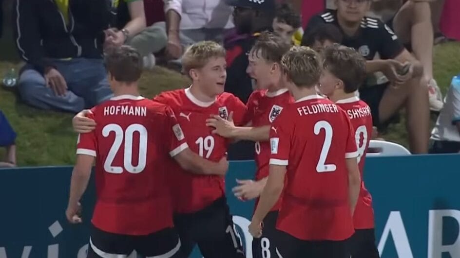 Albânia goleia a Inglaterra