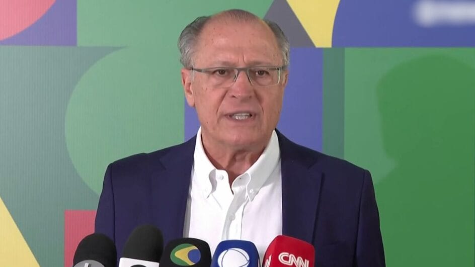 Geraldo Alckmin em coletiva de imprensa sobre redução do tarifaço dos EUA