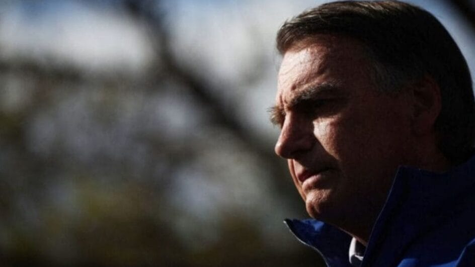 Bolsonaro chegou a 100 dias em prisão domiciliar e aguarda definição sobre cumprimento de pena (Foto: Adriano Machado, Reuters)