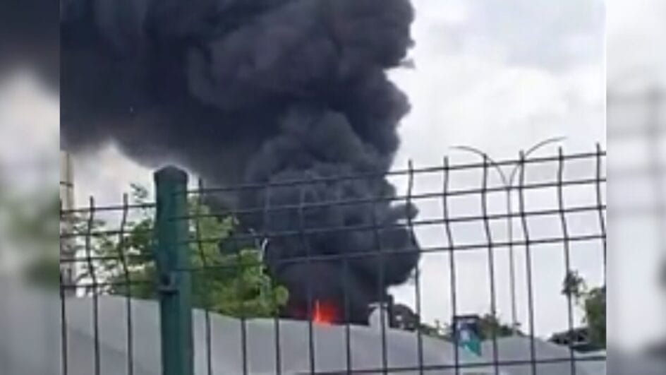 Incêndio é registrado na área externa do Aeroporto de Belém durante 1º dia de COP30