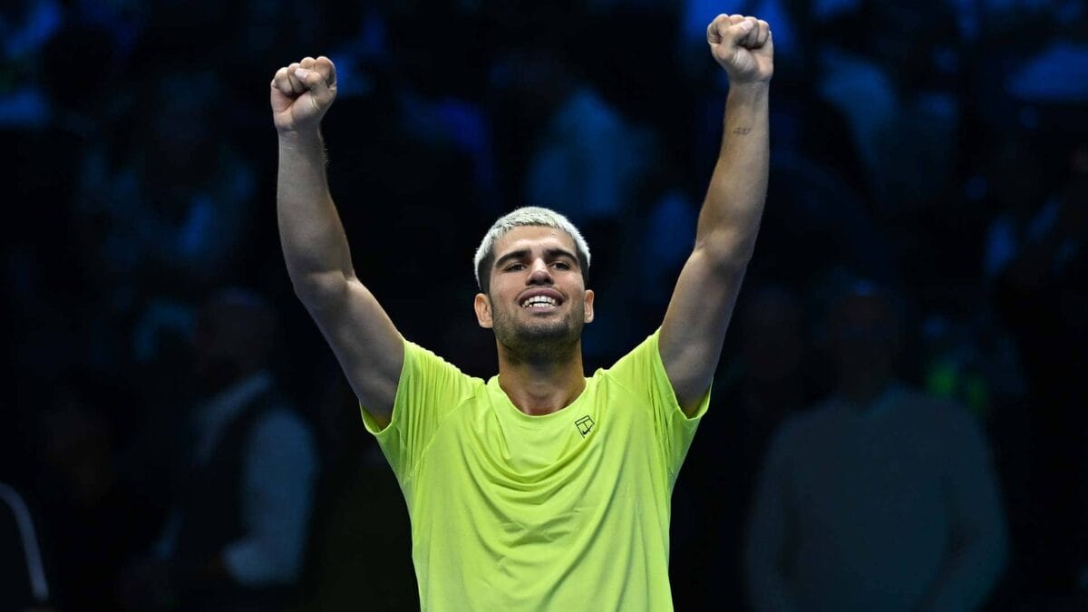 Carlos Alcaraz avançou à semifinal da competição