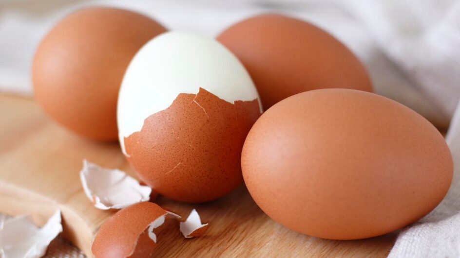Como fazer a casca de ovo sair sozinha o segredo do ovo perfeito