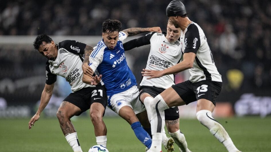 Cruzeiro é o mandante da partida (Foto: Marco Galvão)